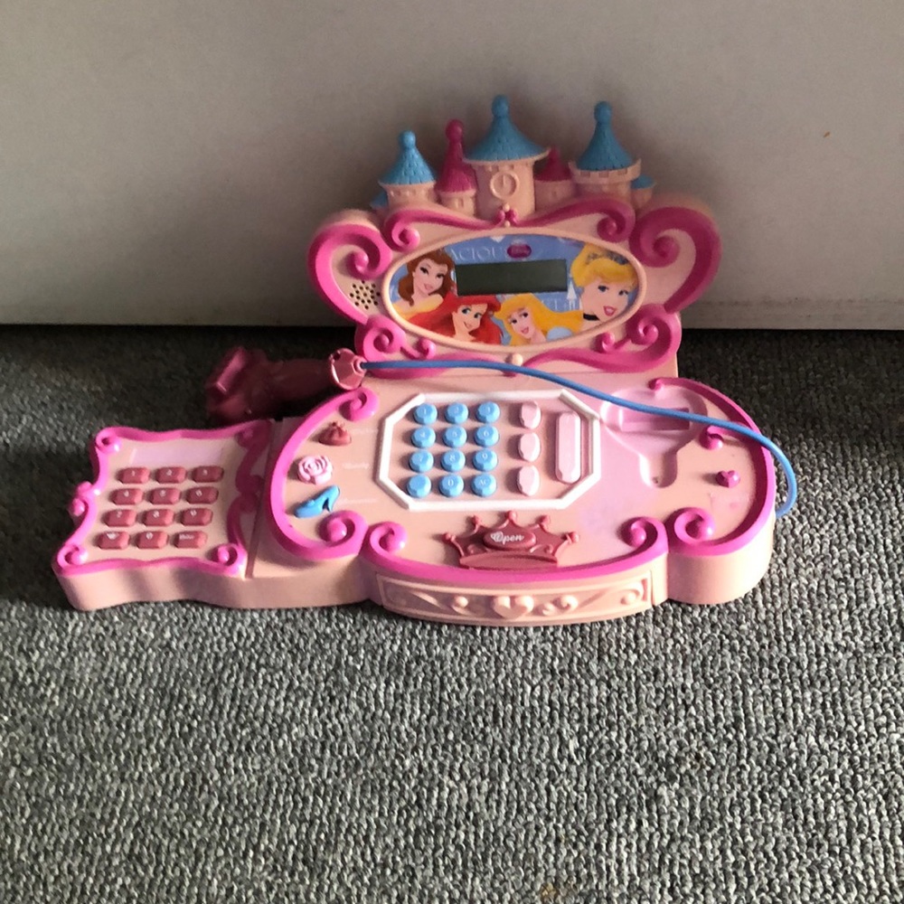 Cash register